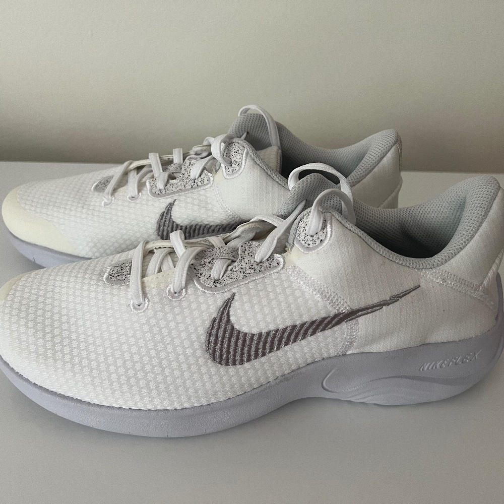 Nike Women’s Sneaker
